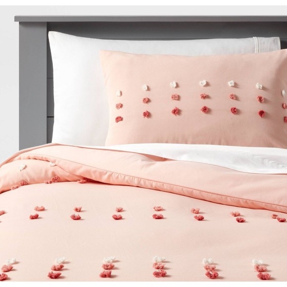 Pillowfort Kids Duvet Cover Set - Pink Pom Pom Bedding‎ - Full/Queen Size - Picture 1 of 11